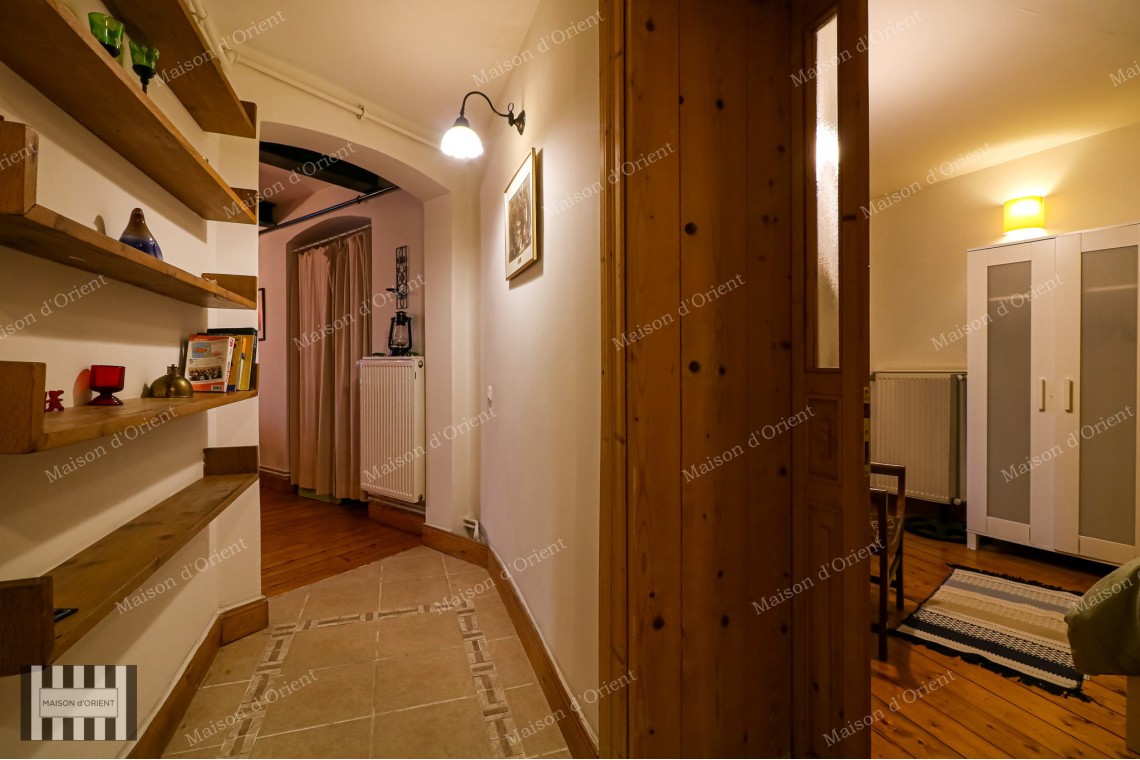1+1 Flat for Sale in the Historical Urbach Building
