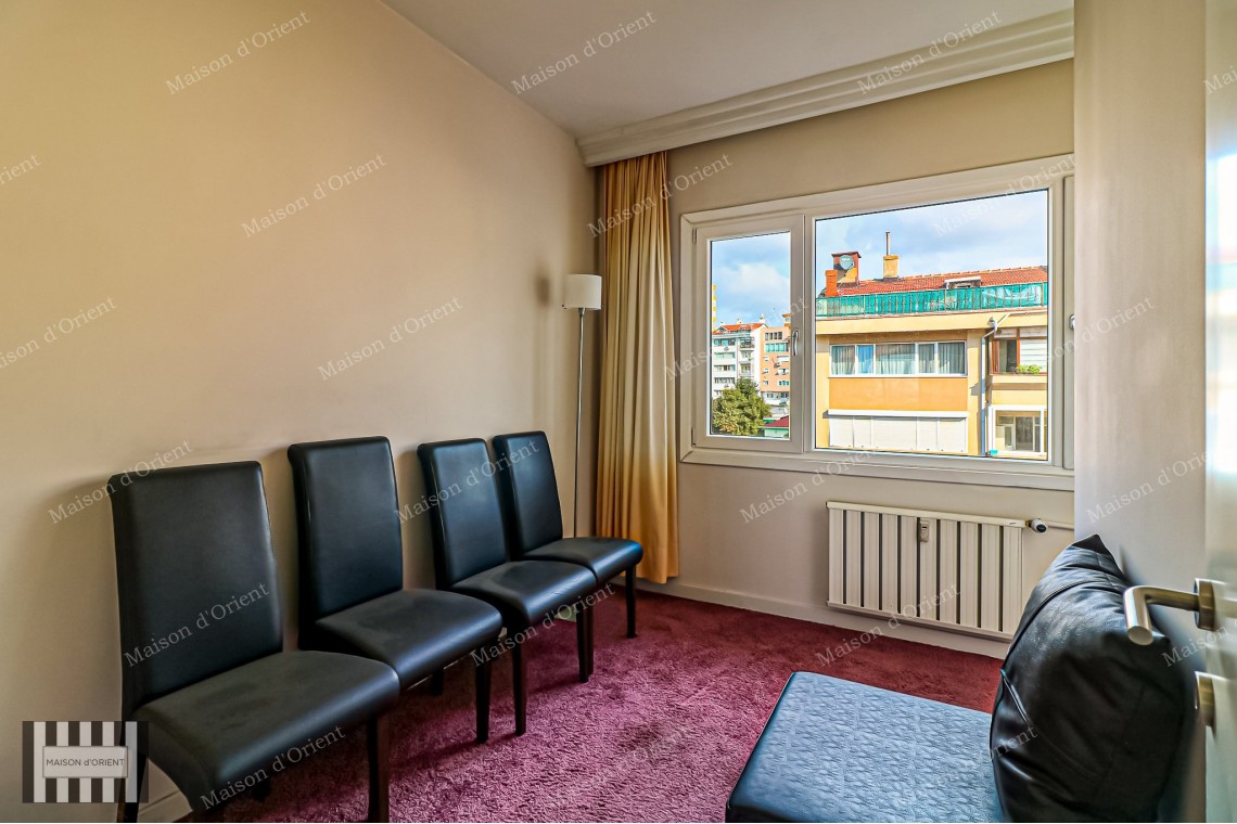 5+1 Duplex for Sale with Private Terrace in Ulus