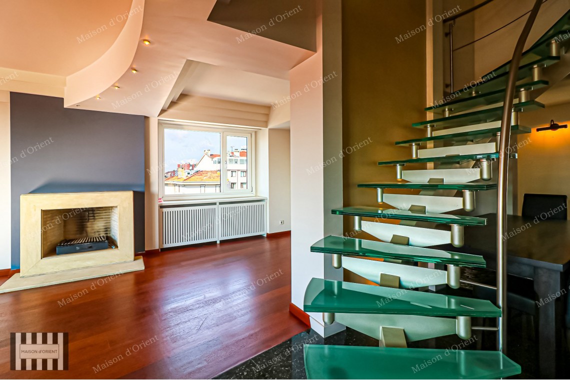 5+1 Duplex for Sale with Private Terrace in Ulus
