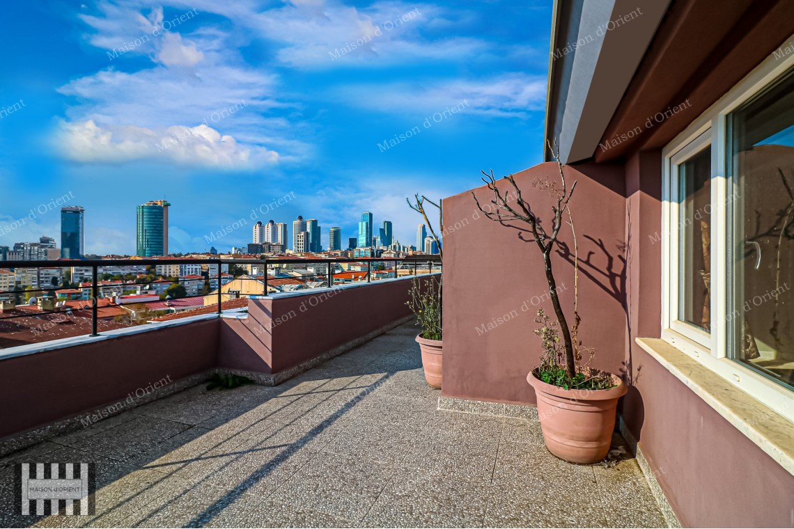 5+1 Duplex for Sale with Private Terrace in Ulus