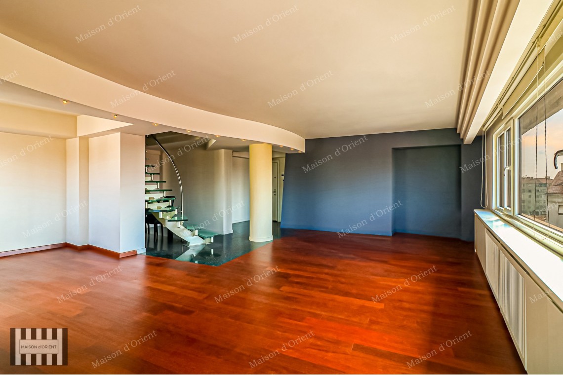 5+1 Duplex for Sale with Private Terrace in Ulus