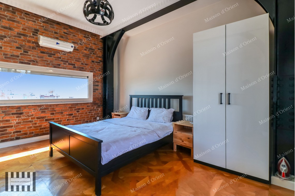 2+1 Rental Flat in Cihangir Historical Building
