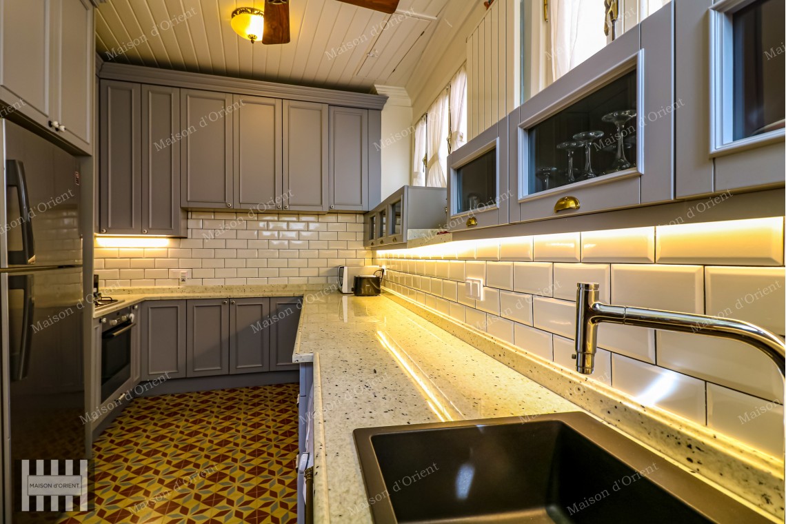 4+1 Historical House for Sale with Garden in Aynalı Çeşme