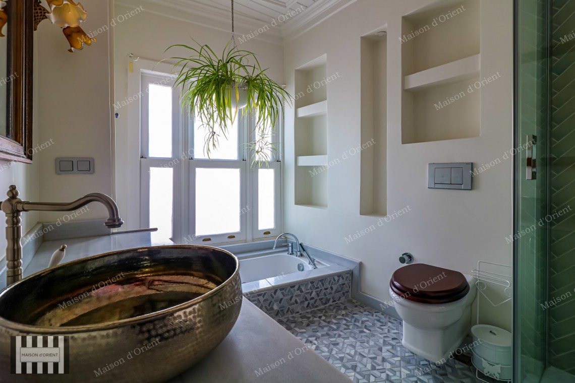 4+1 Historical House for Sale with Garden in Aynalı Çeşme