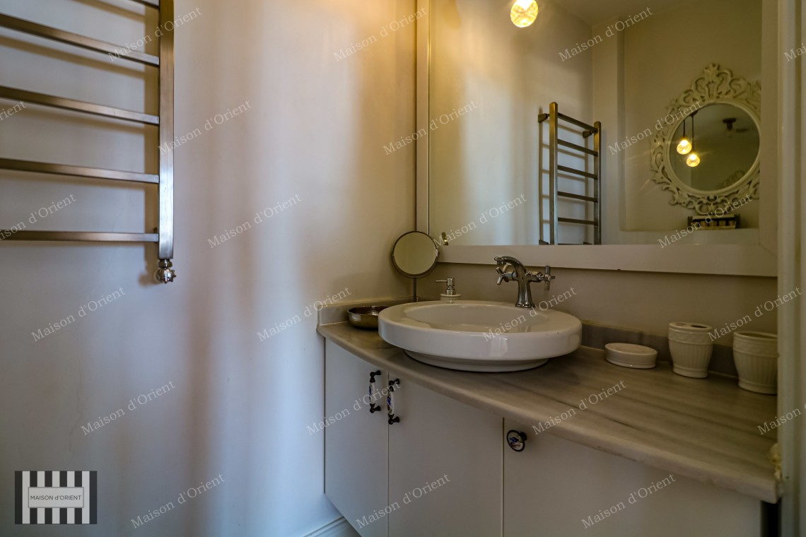 4 Storey Historical Building for Sale with View in Şişhane