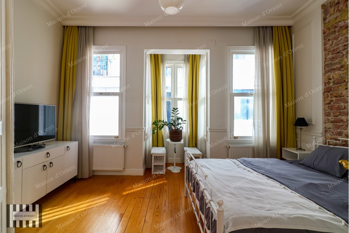 4 Storey Historical Building for Sale with View in Şişhane