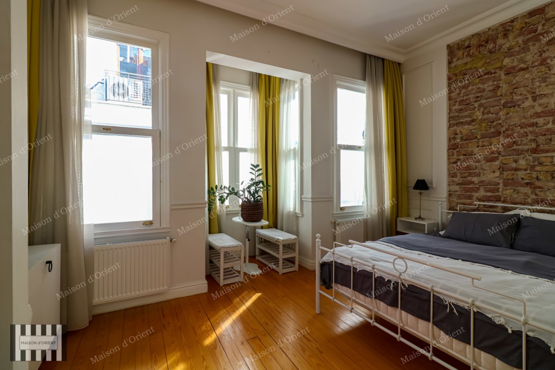 4 Storey Historical Building for Sale with View in Şişhane