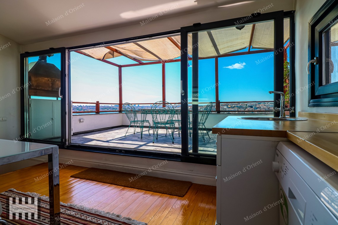 4 Storey Historical Building for Sale with View in Şişhane