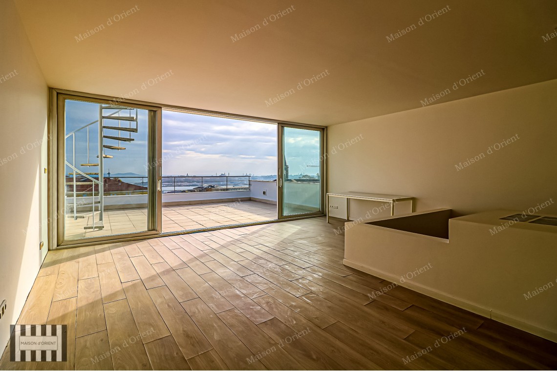200sqm Office with Terrace and View on Istiklal Street