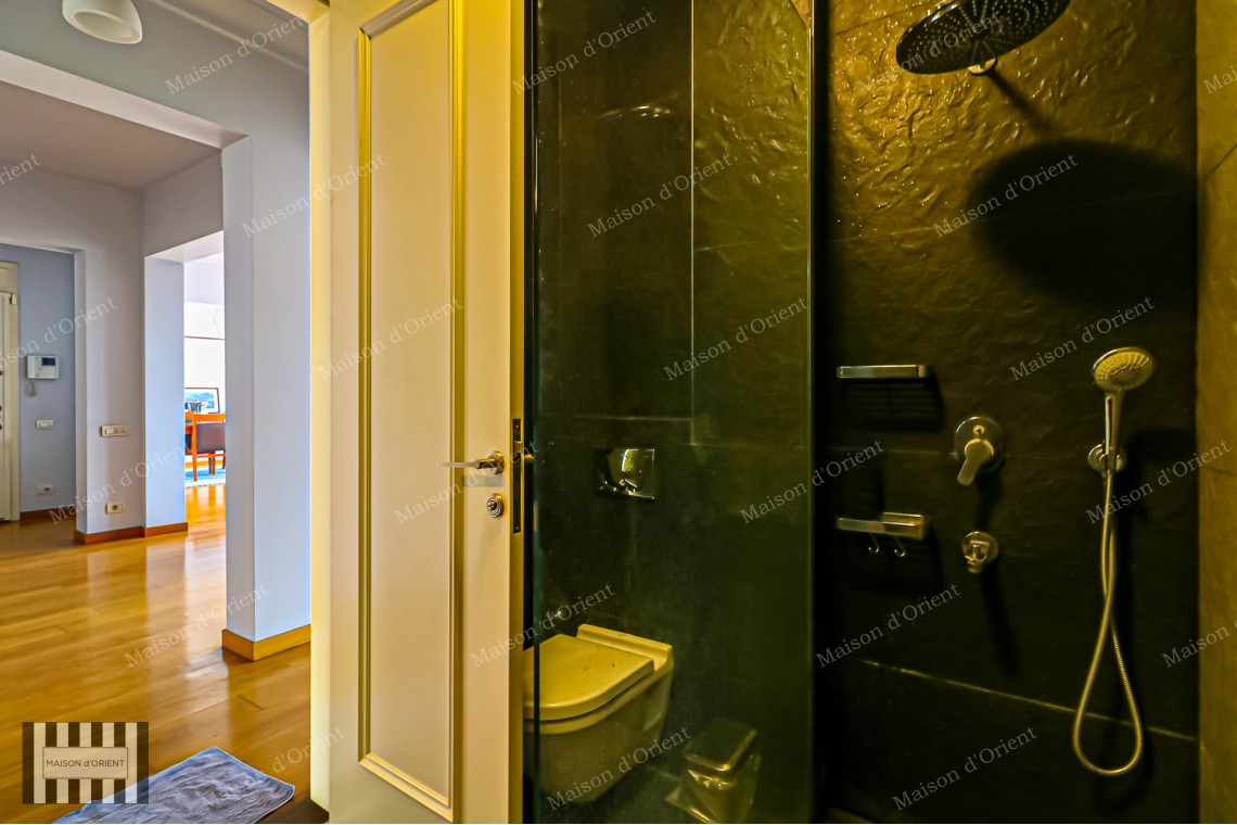 2+1 Flat for Sale with Bosphorus View in Boğaziçi Building, Gümüşsuyu