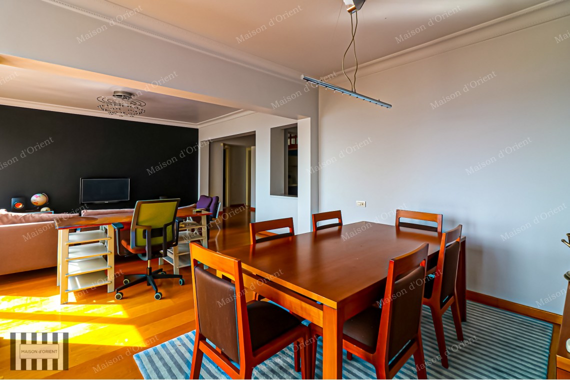 2+1 Flat for Sale with Bosphorus View in Boğaziçi Building, Gümüşsuyu