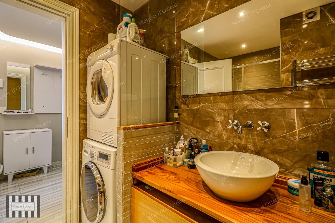 5+1 Flat for Sale with Balcony and View in Cihangir