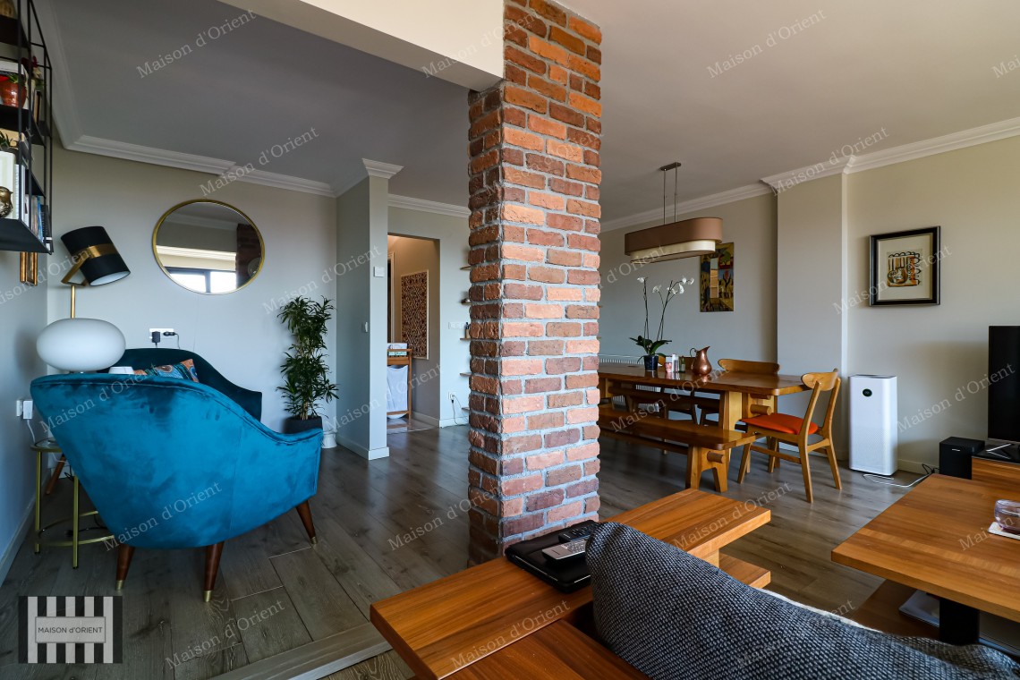 5+1 Flat for Sale with Balcony and View in Cihangir