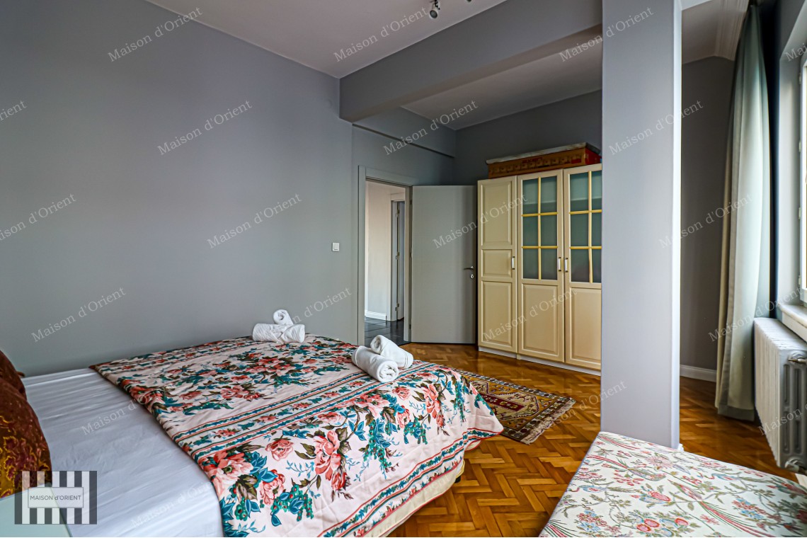 Furnished 2+1 Rental Apartment with Bosphorus View in Cihangir