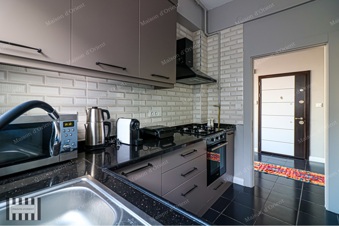 Furnished 2+1 Rental Apartment with Bosphorus View in Cihangir