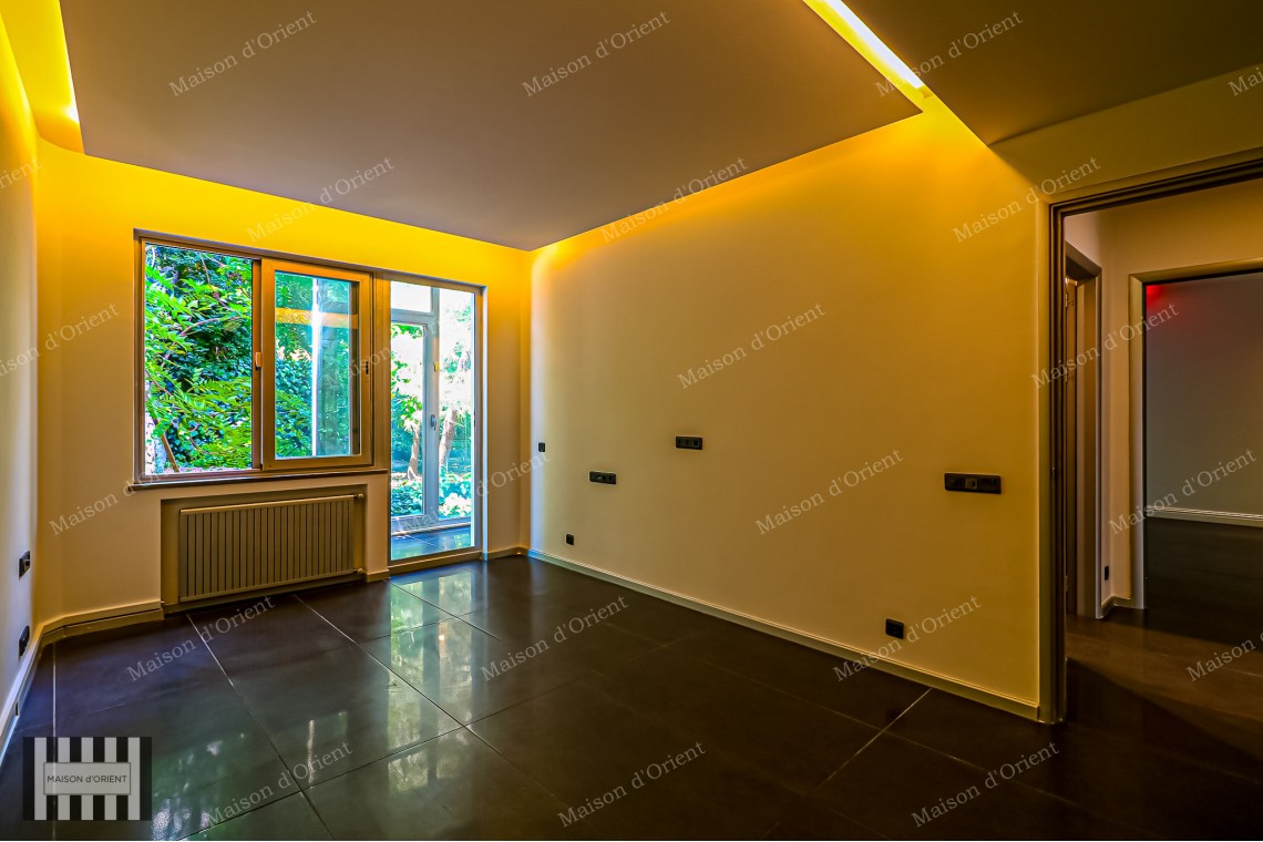 3+1 Rental Waterside Apartment with Bosphorus View in Kuruçeşme 