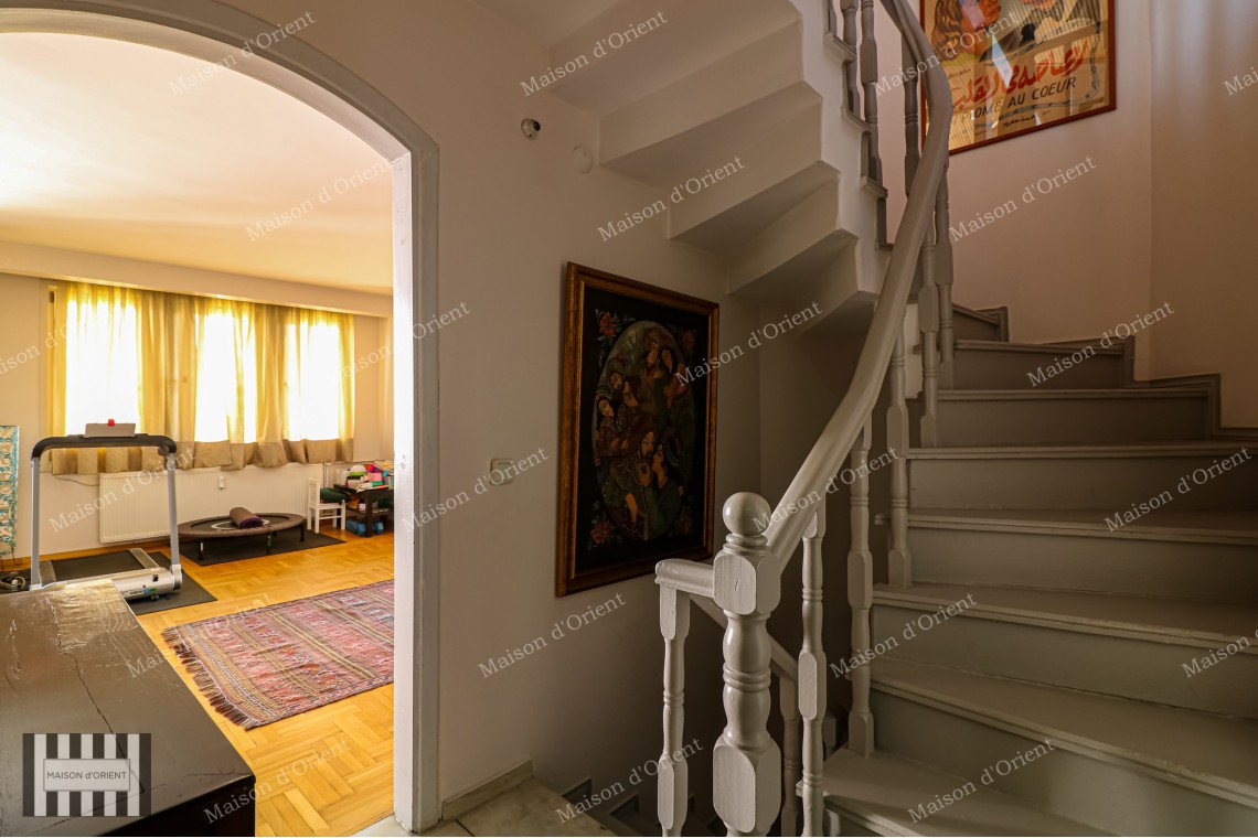5+1 Flat for Sale with Terrace and Bosphorus View in Gümüşsuyu
