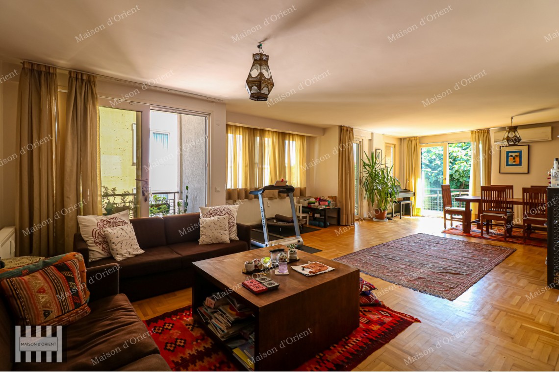 5+1 Flat for Sale with Terrace and Bosphorus View in Gümüşsuyu