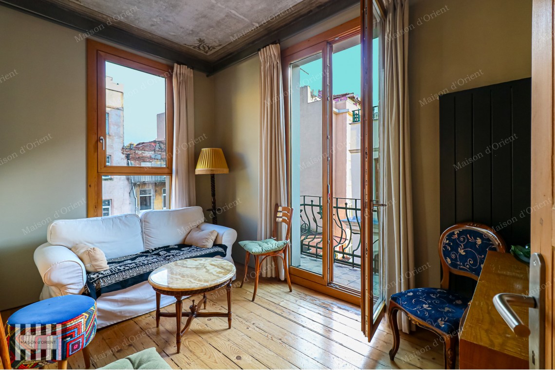 2+1 Furnished Flat for Rent in Aynalı Çeşme 