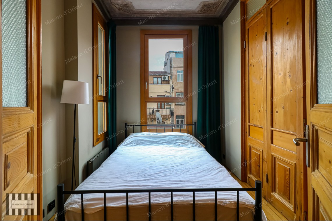 2+1 Furnished Flat for Rent in Aynalı Çeşme 