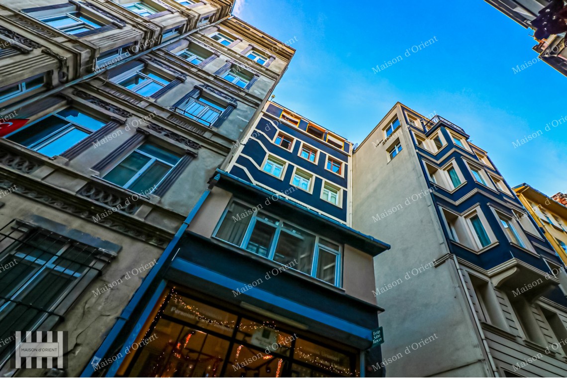 Fully Renovated 3+1 Apartment For Sale in Galata