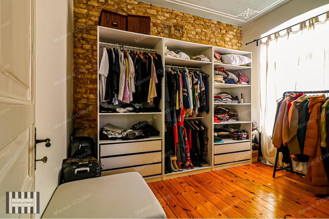 2+1 Flat for Sale with Airbnb License in Historical Mavrogordato Building