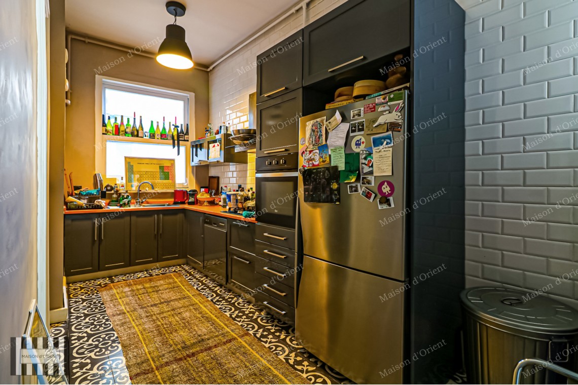 2+1 Flat for Sale with Airbnb License in Historical Mavrogordato Building