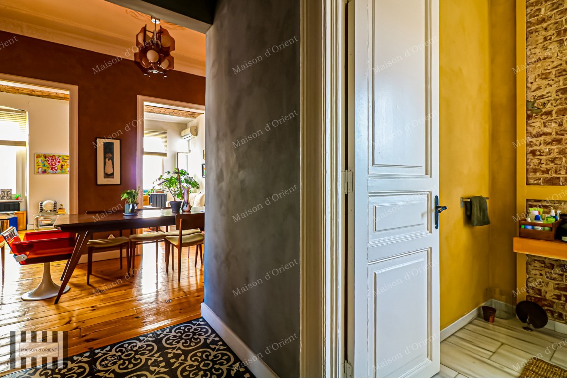 2+1 Flat for Sale with Airbnb License in Historical Mavrogordato Building