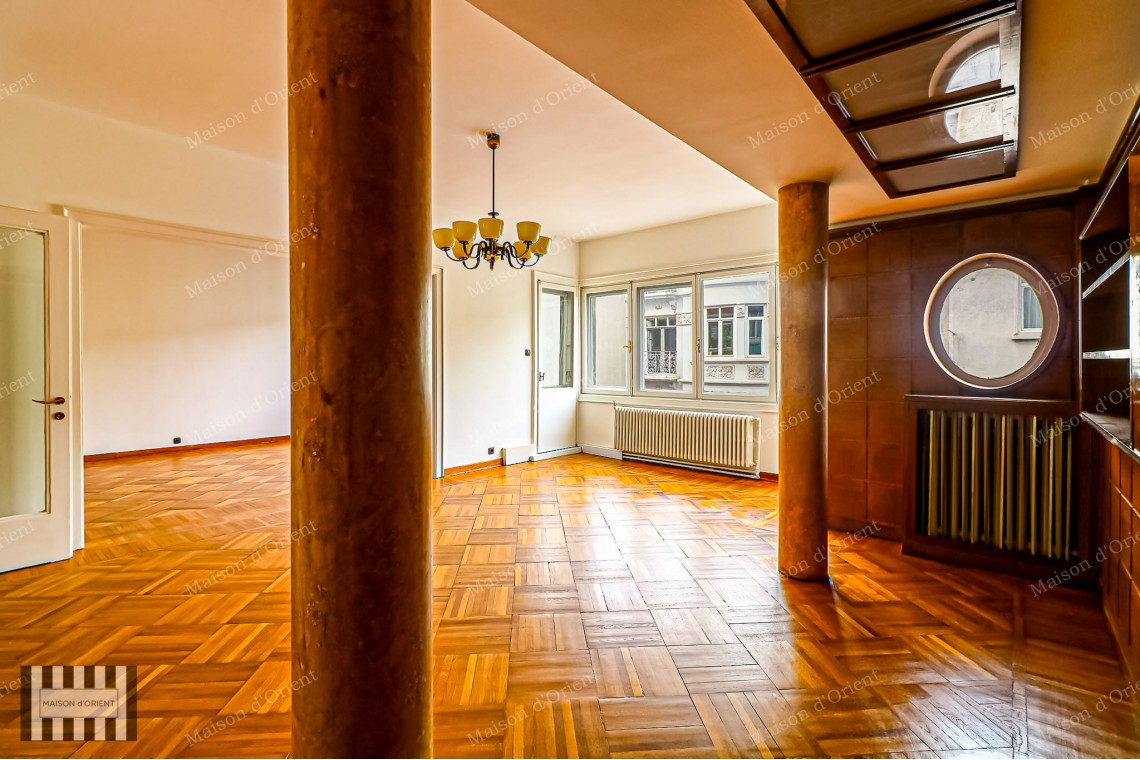 5+1 Rental Flat with Balcony and Panoramic View in Cihangir