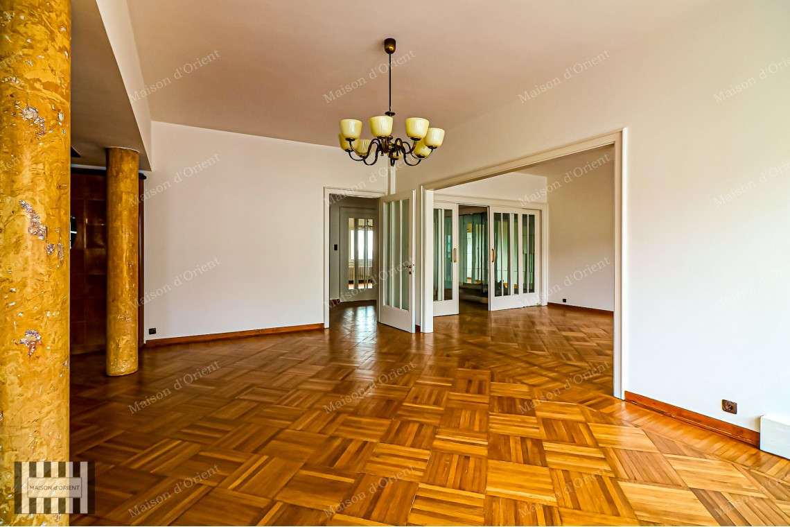 5+1 Rental Flat with Balcony and Panoramic View in Cihangir