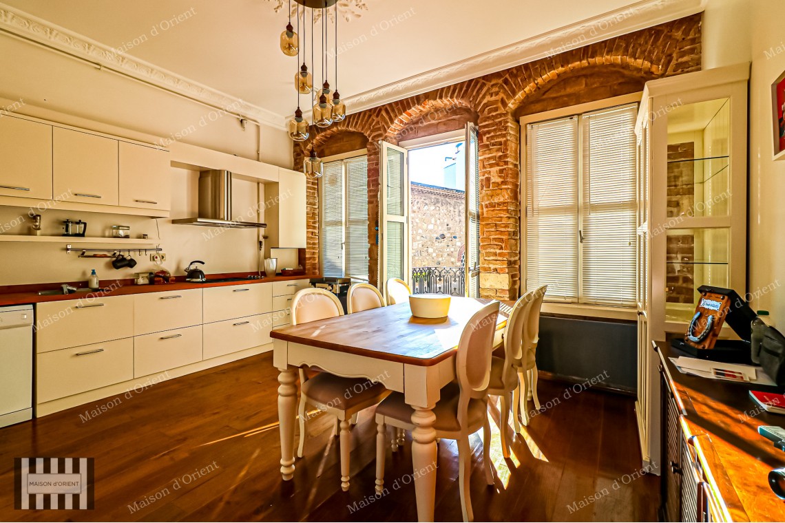 2+1 Duplex for Rent with View in Historical İpera Building