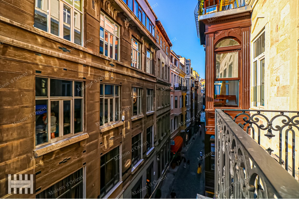 2+1 Duplex for Rent with View in Historical İpera Building