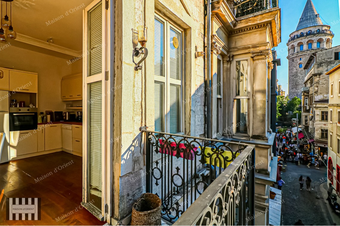 2+1 Duplex for Rent with View in Historical İpera Building