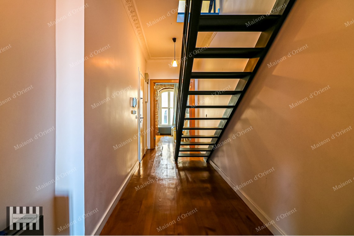 2+1 Duplex for Rent with View in Historical İpera Building