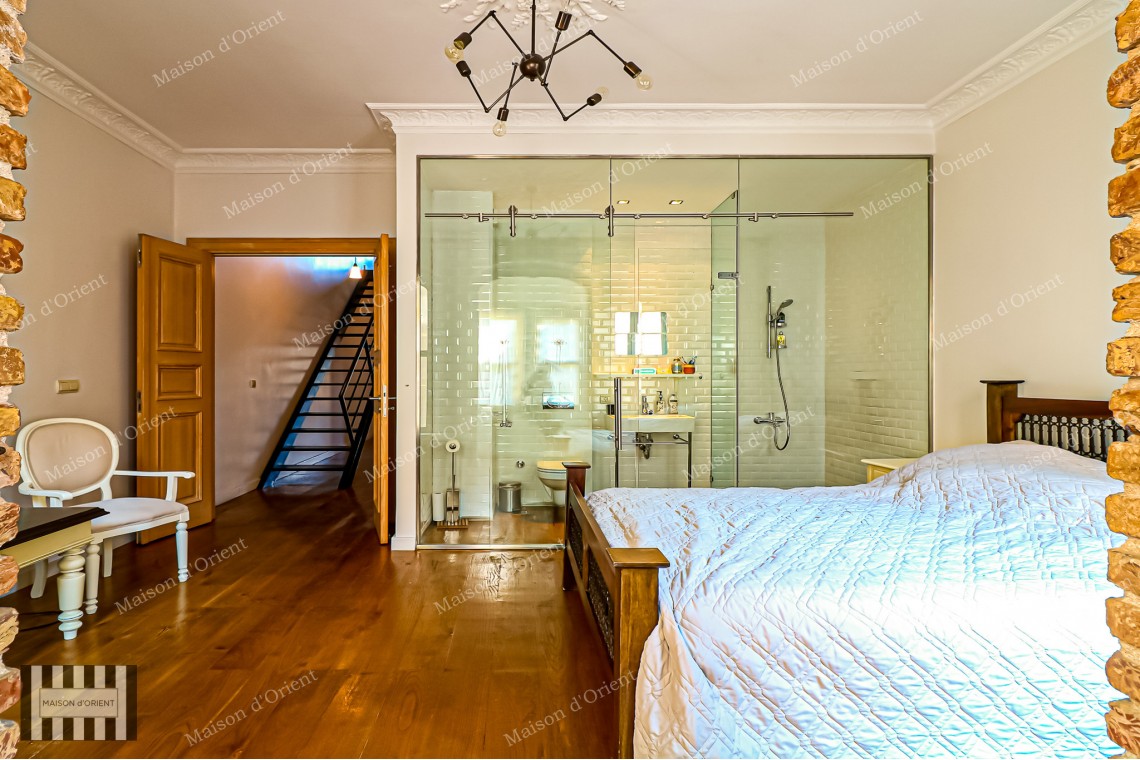 2+1 Duplex for Rent with View in Historical İpera Building