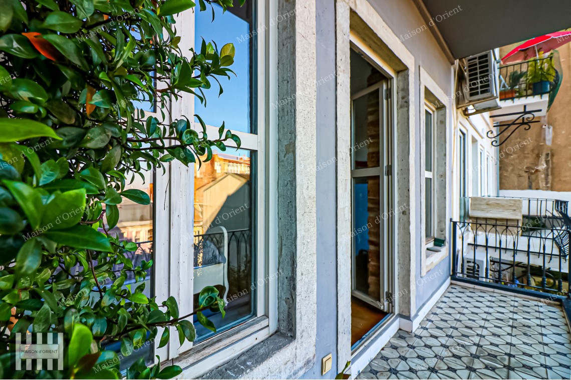 2+1 Duplex for Rent with View in Historical İpera Building