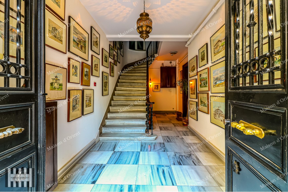 2+1 Flat for Rent in Cihangir Historical Pamir Bey Apartment
