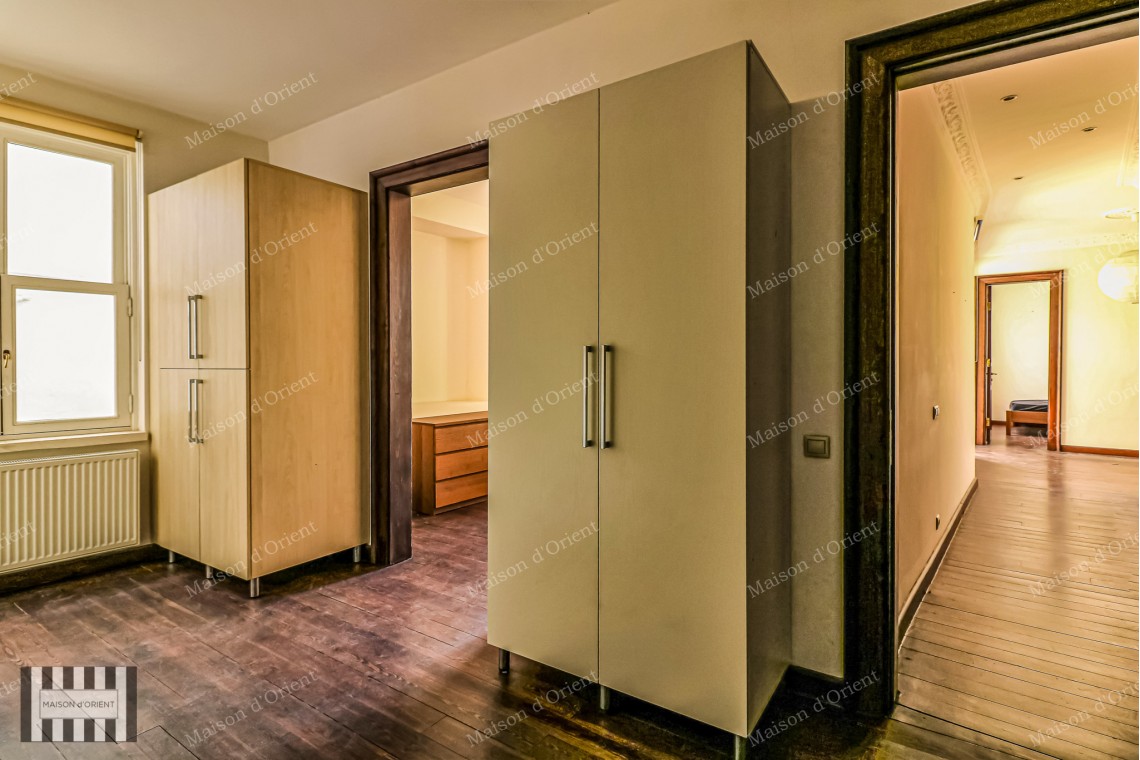 2+1 Flat for Rent in Cihangir Historical Pamir Bey Apartment