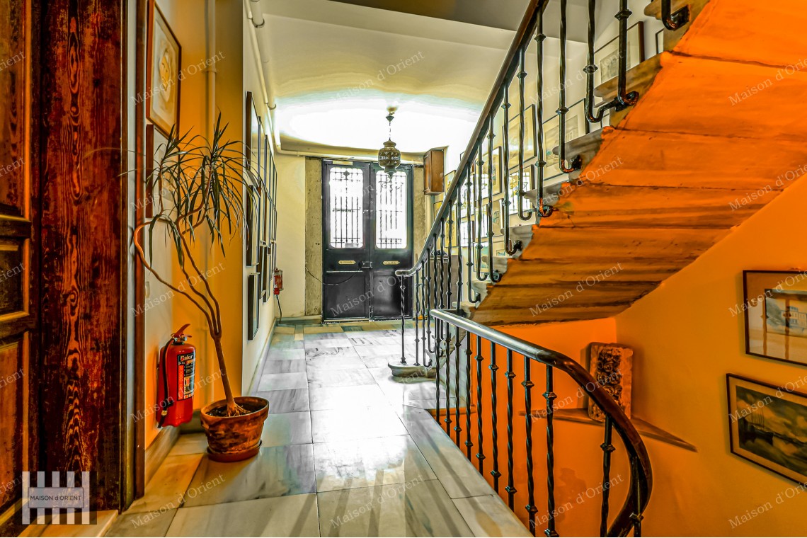 2+1 Flat for Rent in Cihangir Historical Pamir Bey Apartment