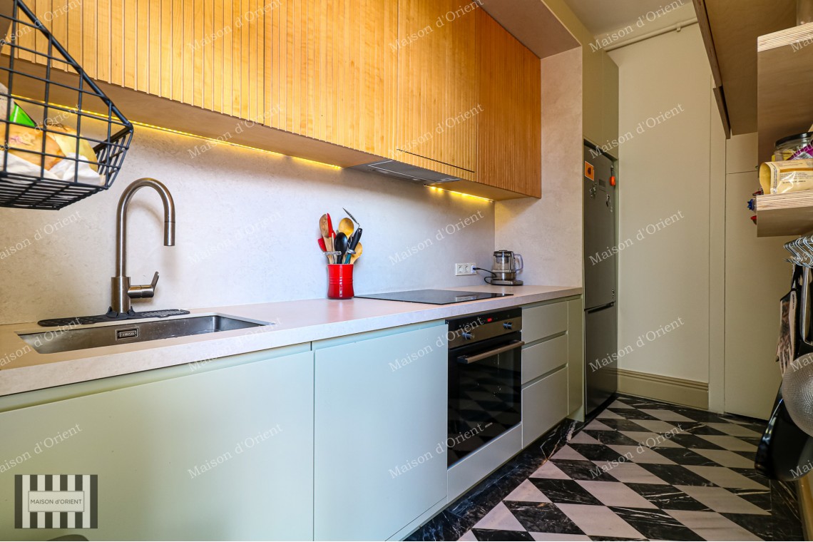 2+1 Furnished Flat for Rent in Historical Gusto Building in Cihangir 