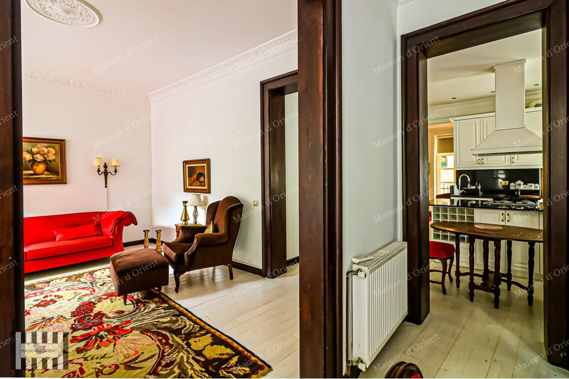 2+1  Flat for Rent in Cihangir Historical Pamir Bey Apartment