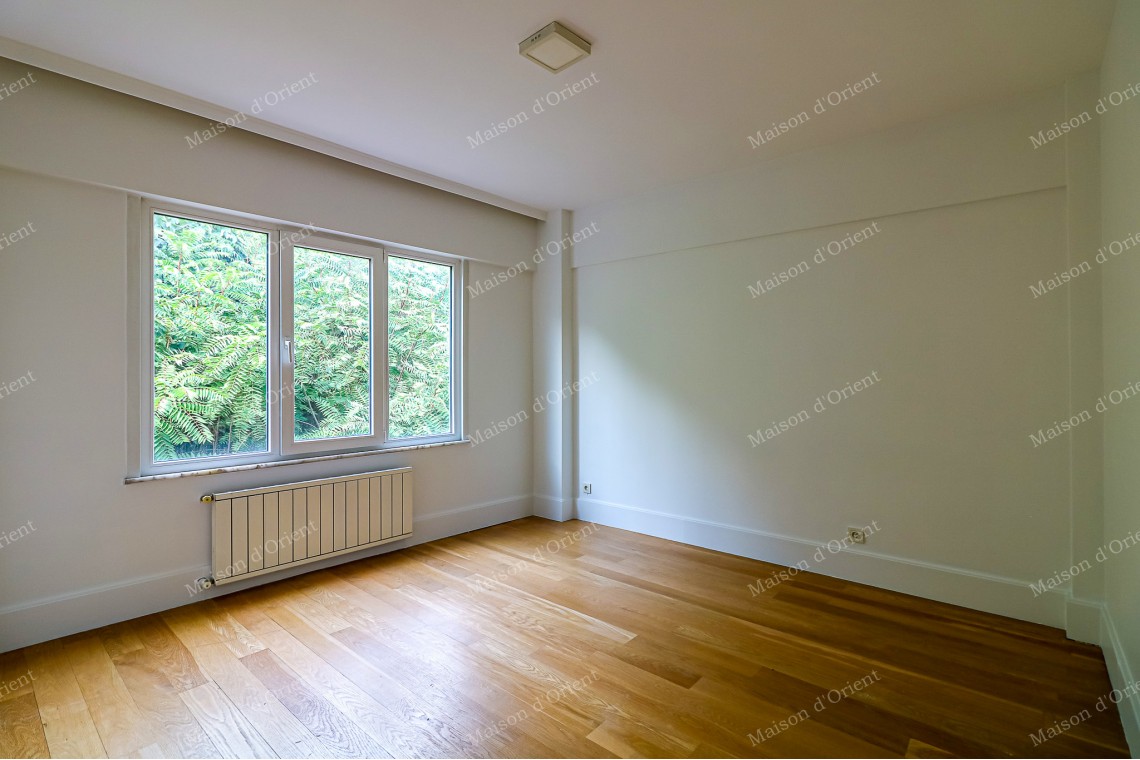 Located in Cihangir on Kumrulu Street 2+1 Flat for Rent