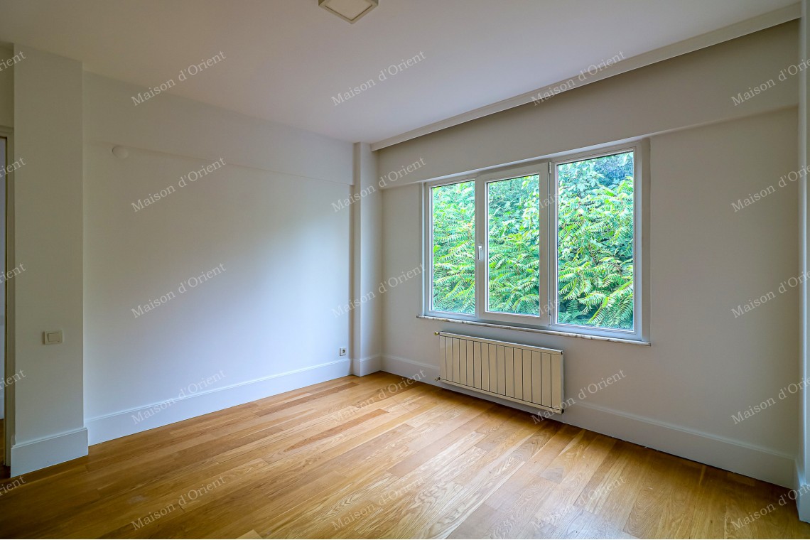 Located in Cihangir on Kumrulu Street 2+1 Flat for Rent