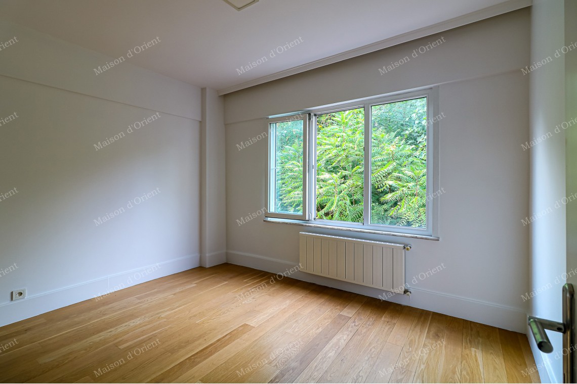 Located in Cihangir on Kumrulu Street 2+1 Flat for Rent