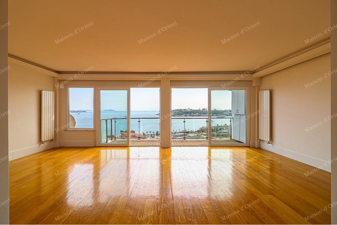 Located in Cihangir on Kumrulu Street 2+1 Flat for Rent