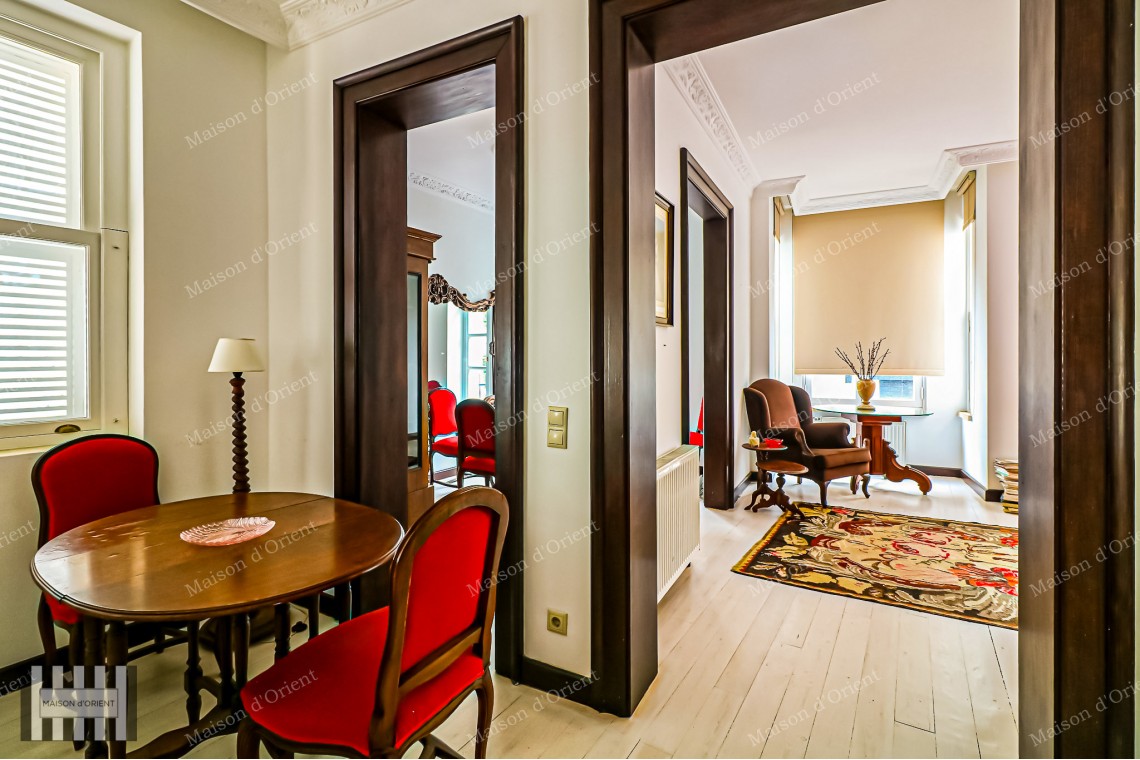2+1  Flat for Rent in Cihangir Historical Pamir Bey Apartment