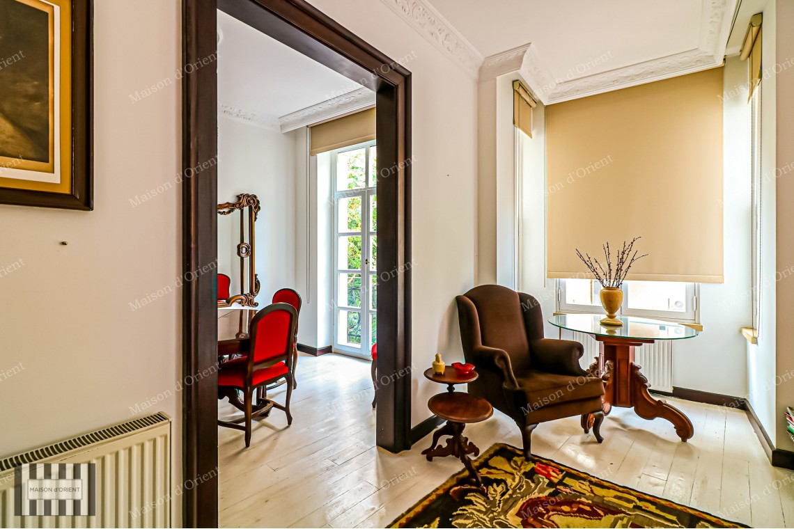 2+1  Flat for Rent in Cihangir Historical Pamir Bey Apartment