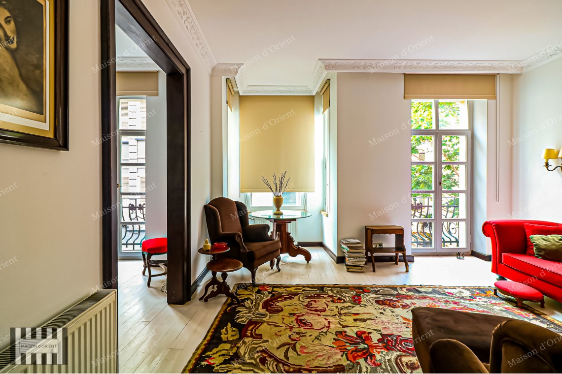 2+1  Flat for Rent in Cihangir Historical Pamir Bey Apartment