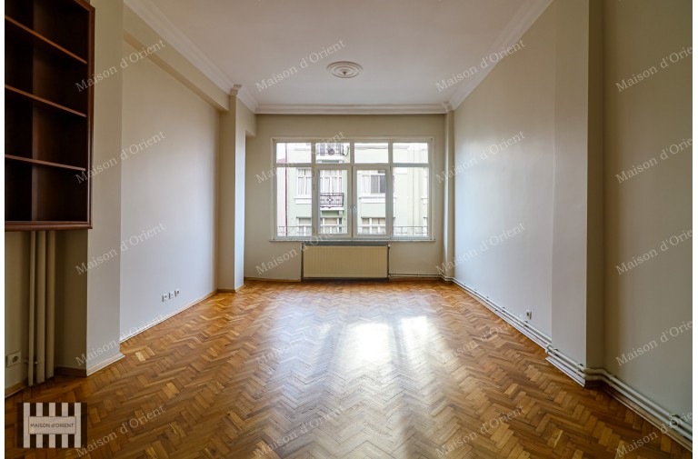 Cihangir Arbatlı Apartment 130 m² Flat for Rent