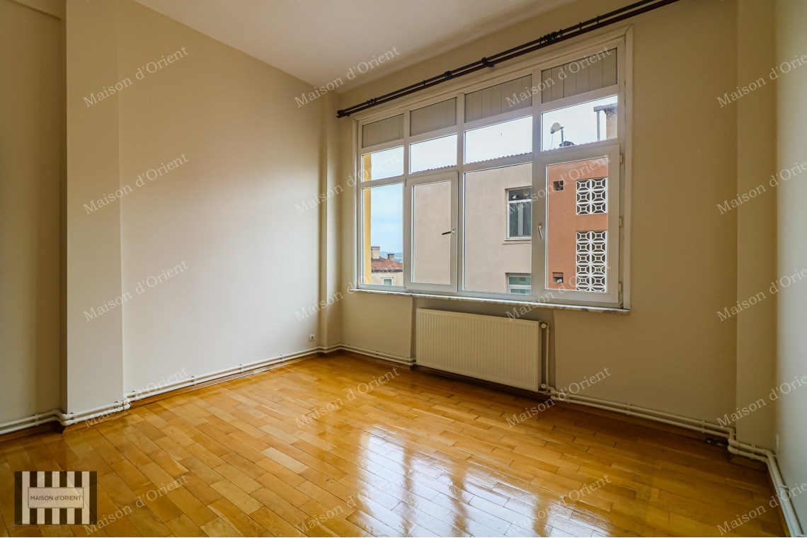 Cihangir Arbatlı Apartment 130 m² Flat for Rent
